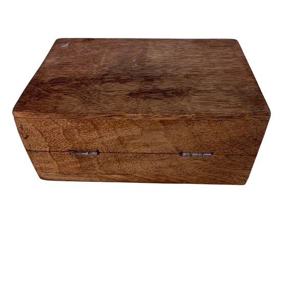 Vintage Hand Carved Floral Wooden Box Small Jewelry Keepsake Chest Home Décor - Picture 8 of 9